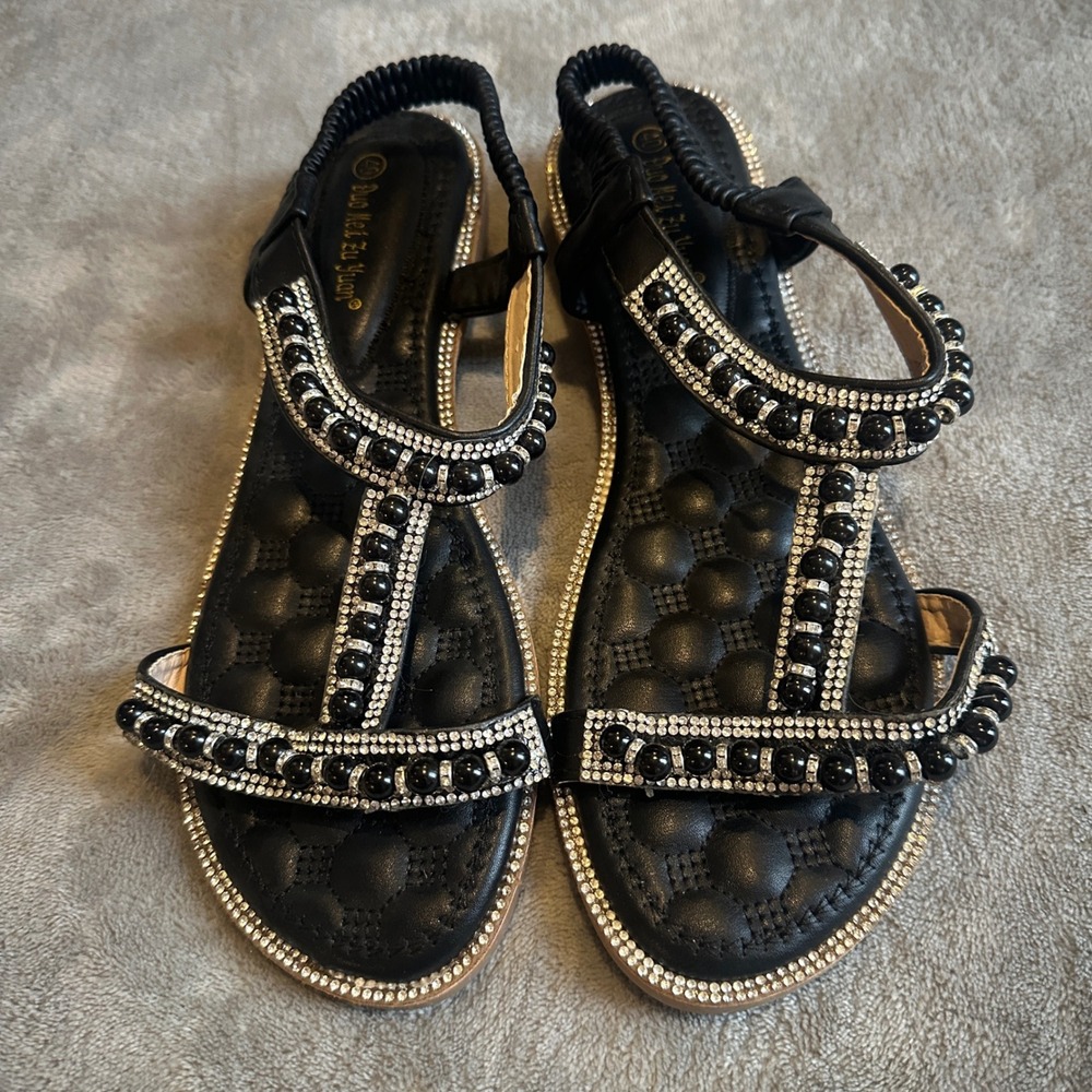 Duo‎ Mei Zu Yuan Black Beaded Rhinestone Slingback Sandals Size 40 T-Strap Flat